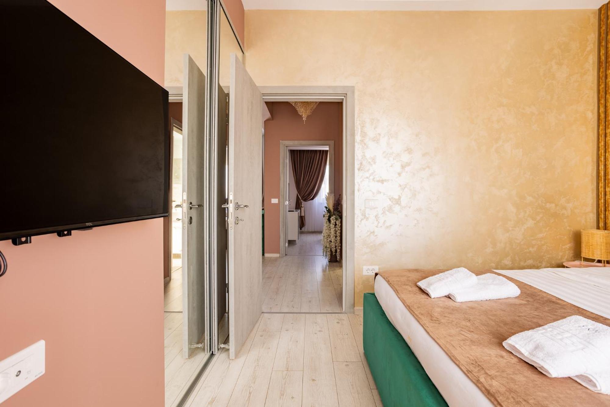 Smarald Wings 30 Appartement Boekarest Buitenkant foto
