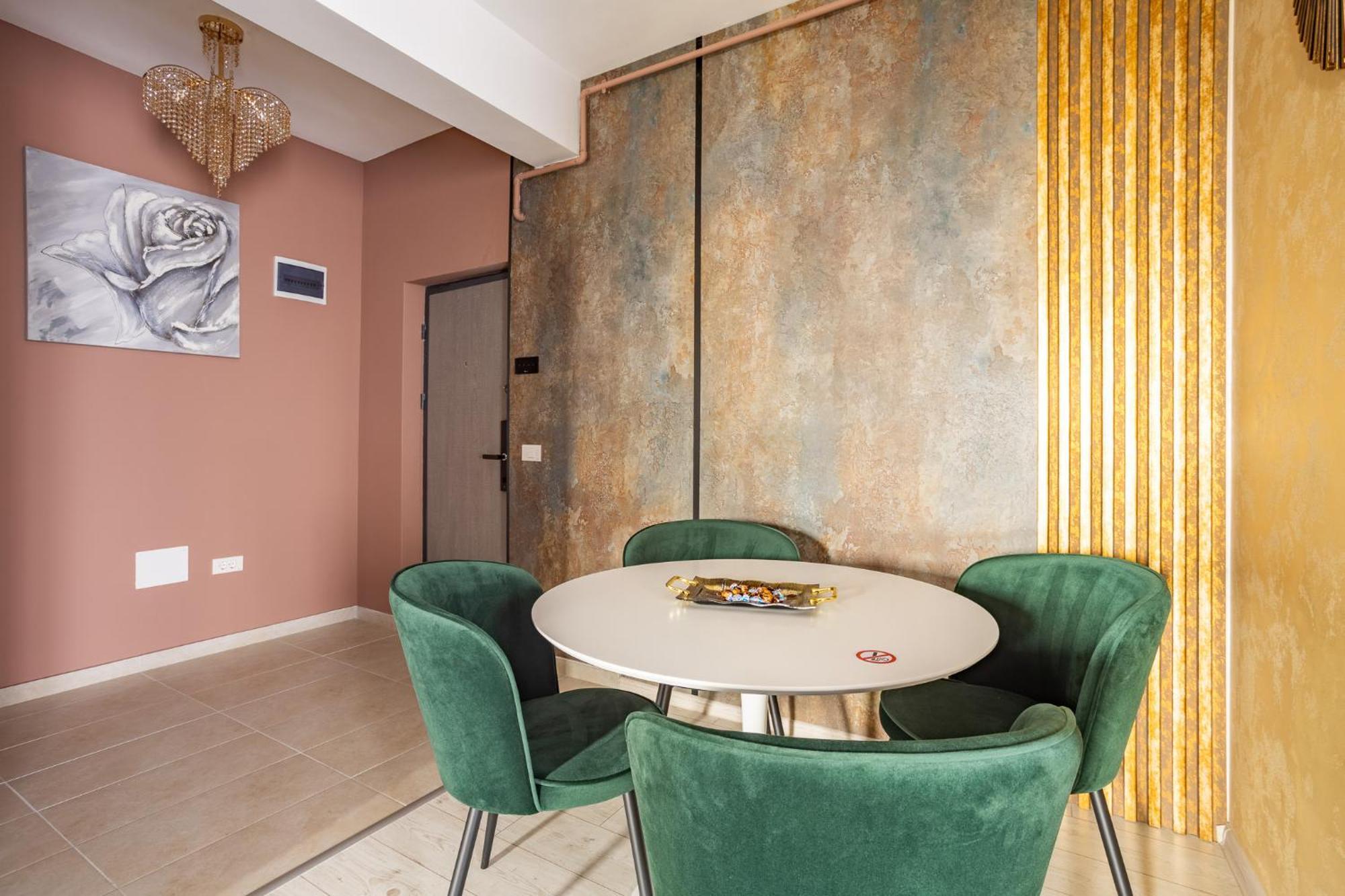 Smarald Wings 30 Appartement Boekarest Buitenkant foto